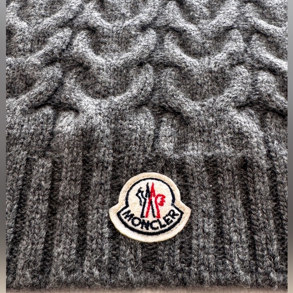 Moncler Gray Cable-Knit Wool Scarf β Authentic β Unisex β 6β5β Long - Picture 5 of 7